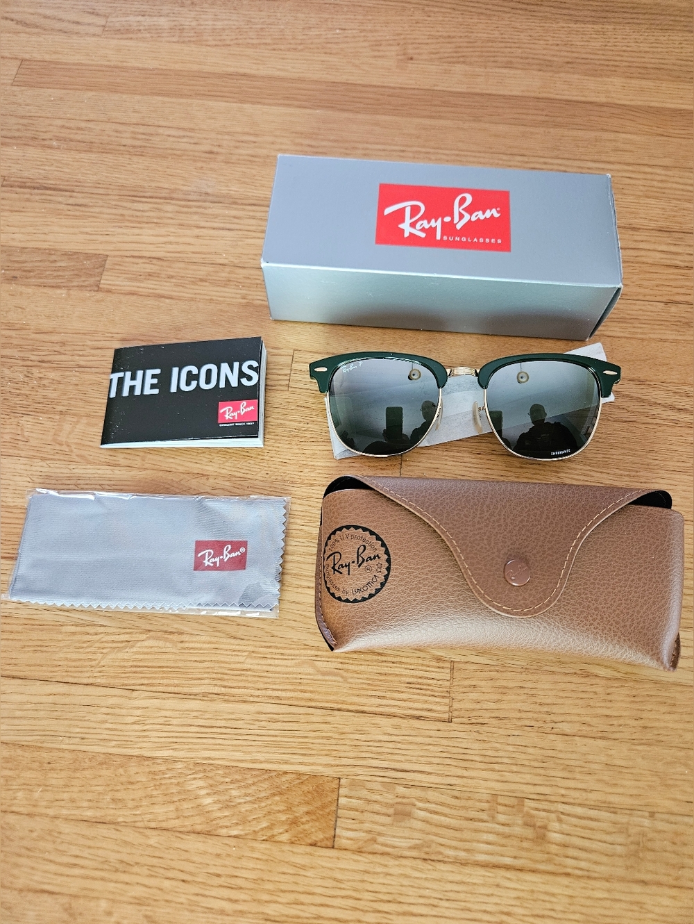 Ray-Ban Clubmaster ORB3016 Chromance Polarized Sunglasses - Green and Gold Frame